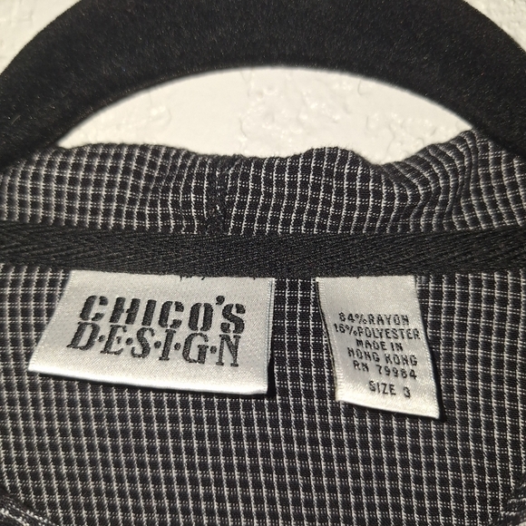 Chicos Design Size XL Black Small Checkered Light Jacket With Hood - Picture 6 of 9